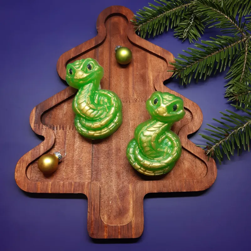 Sapun Zmija - simbol 2025. godine