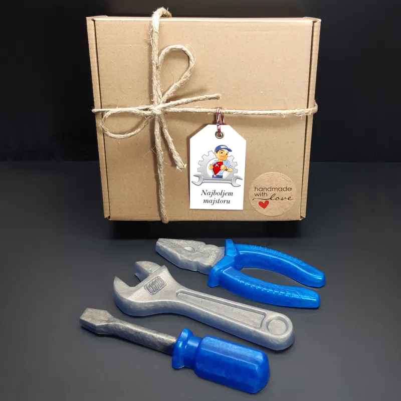 Set za majstora – sapuni u kraft kutiji