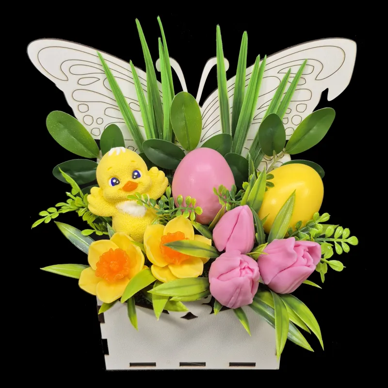 Aranžman za Uskrs sa pilencetom i jajima