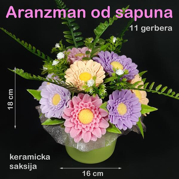 11 gerbera od sapuna u keramičkoj saksiji