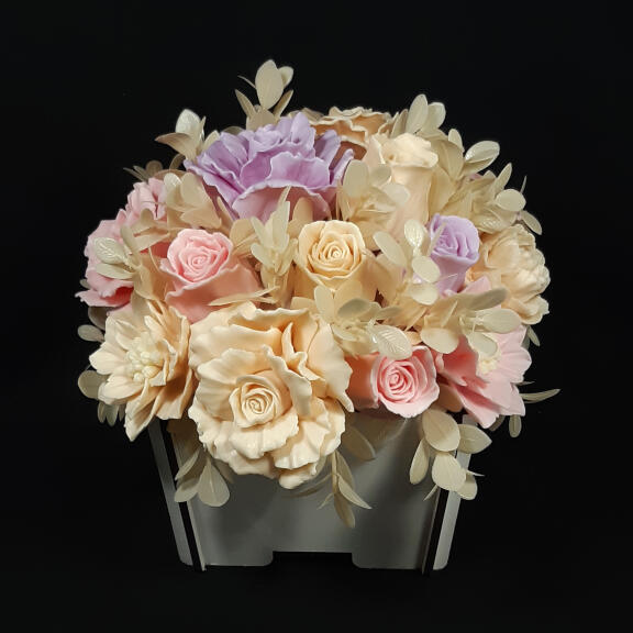 Ekskluzivni aranžman od sapuna u pastelnim tonovima