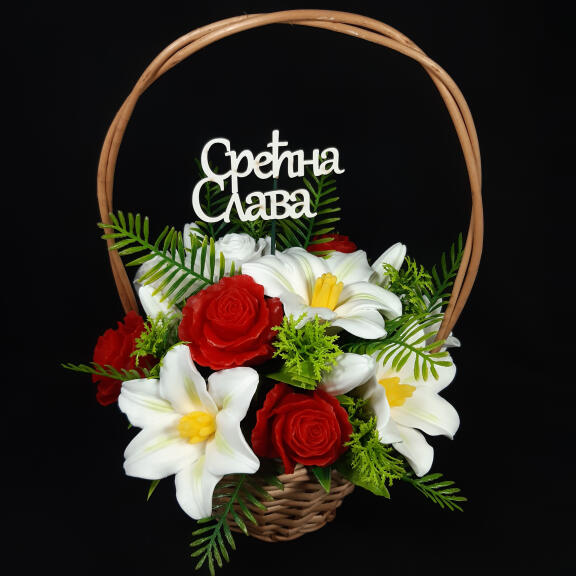 Elegantni buket od sapuna – ruže i ljiljani